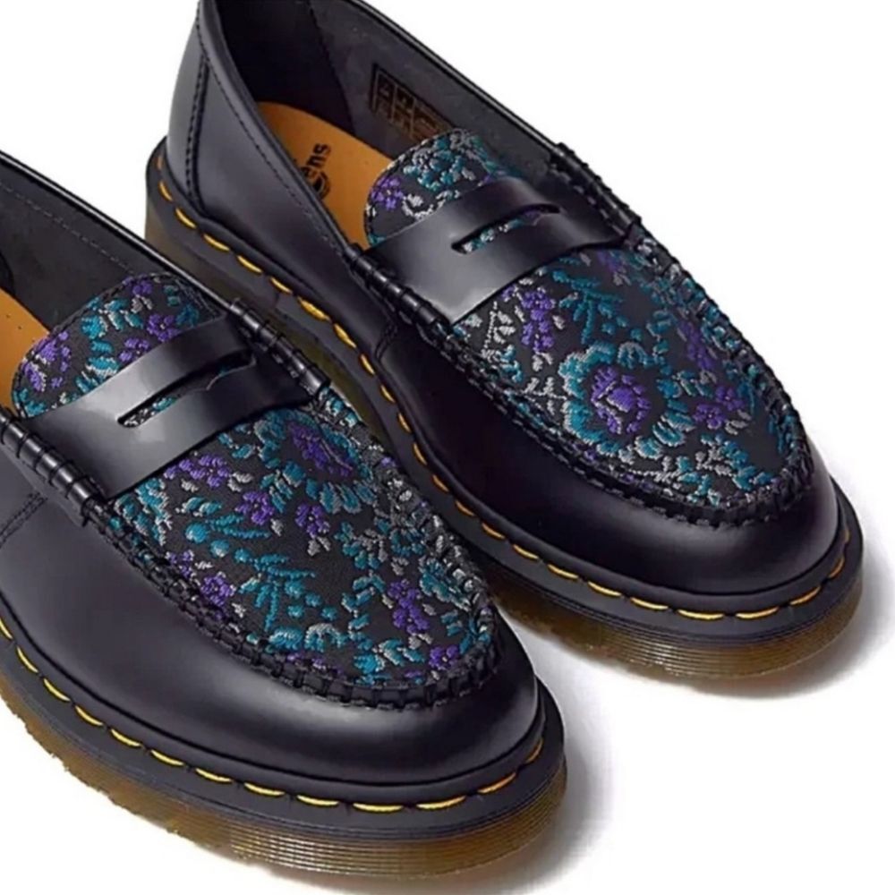 ☔️🩵NIB Dr. Martens Black & Rich Purple Floral Jacquard Penton Loafers Size 8 - Picture 15 of 15